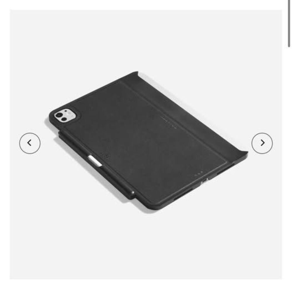 MOFT Connected Case for iPad Pro 13” (M4) – Magnetic, Slim, New/Open Box